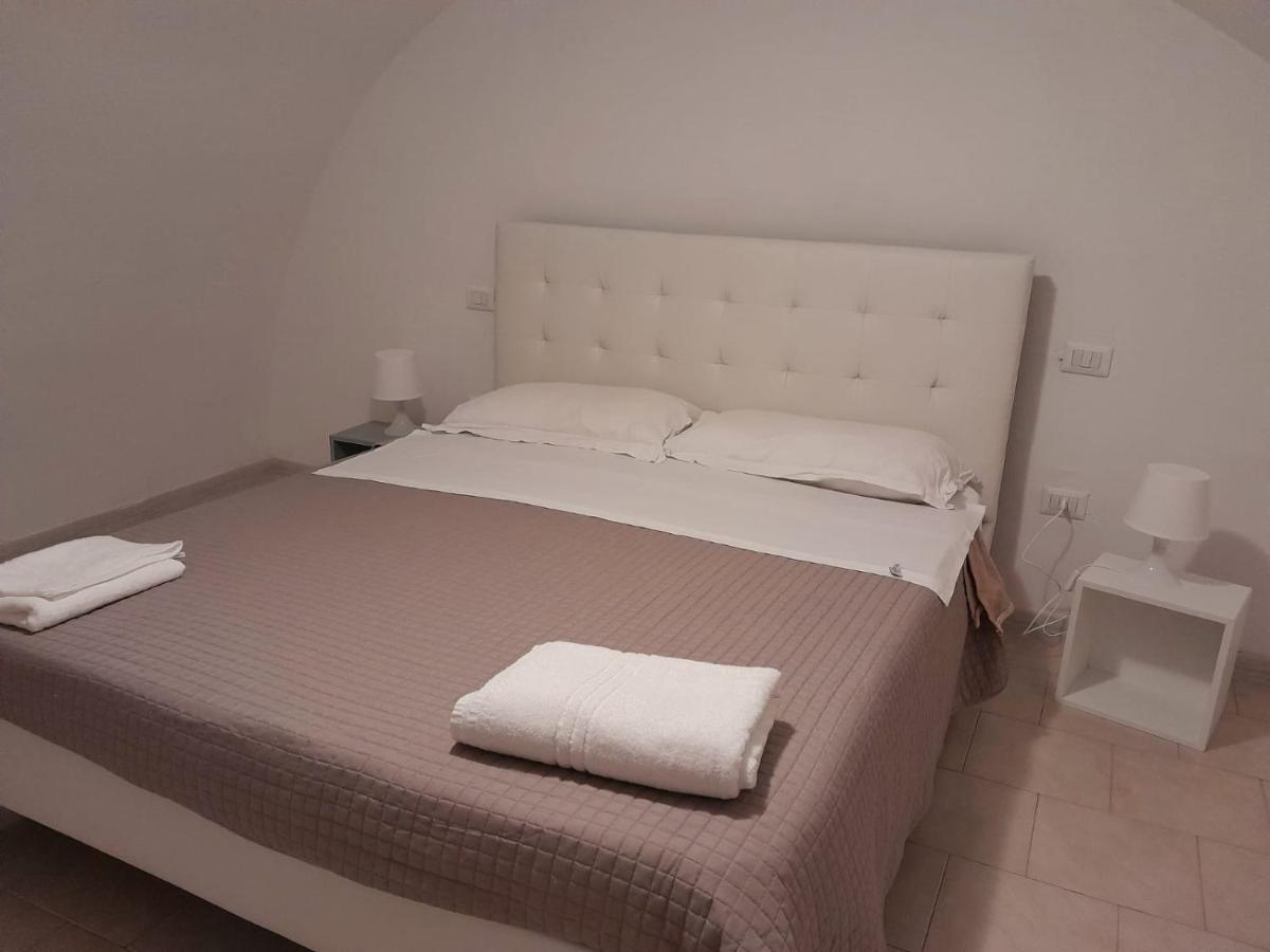 Di Fronzo Guest House A تريدجانو المظهر الخارجي الصورة